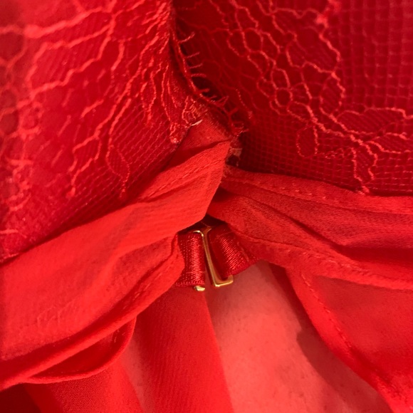 Victoria's Secret Tie-Front Babydoll Lingerie - Picture 6 of 8